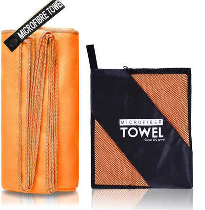 Serviette microfibre orange avec sac, absorbante et légère pour fitness et voyage.