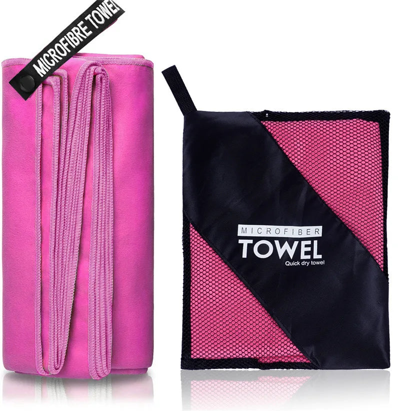 Serviette microfibre rose premium avec sac, idéale gym, fitness et plage.